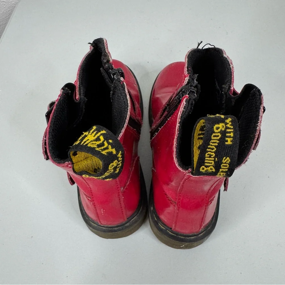 Dr.‎ Martens Red Boots Size 1